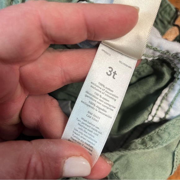 Oshkosh green olive overalls plaid contrast size 3 - Picture 7 of 7